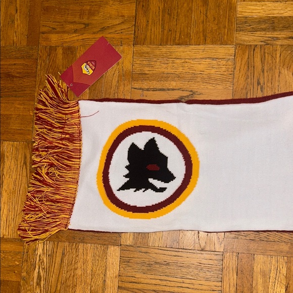 NWT AS Roma Scarf - Picture 7 of 8